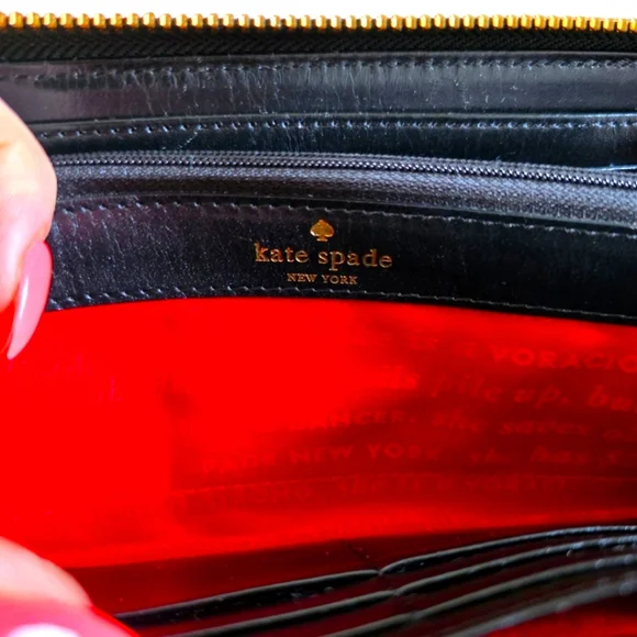 Kate Spade Signature Spade Lacey Wallet - Black/ Cream/Red (Style PWRU2968) - Picture 10 of 16